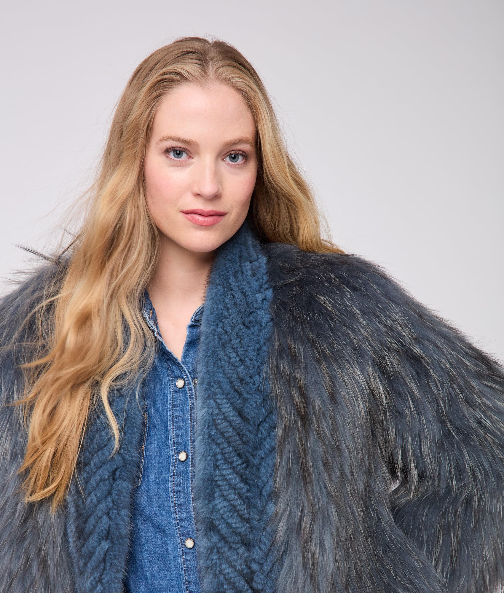 Janine Fur Jacket :: Turquoise - Image 4