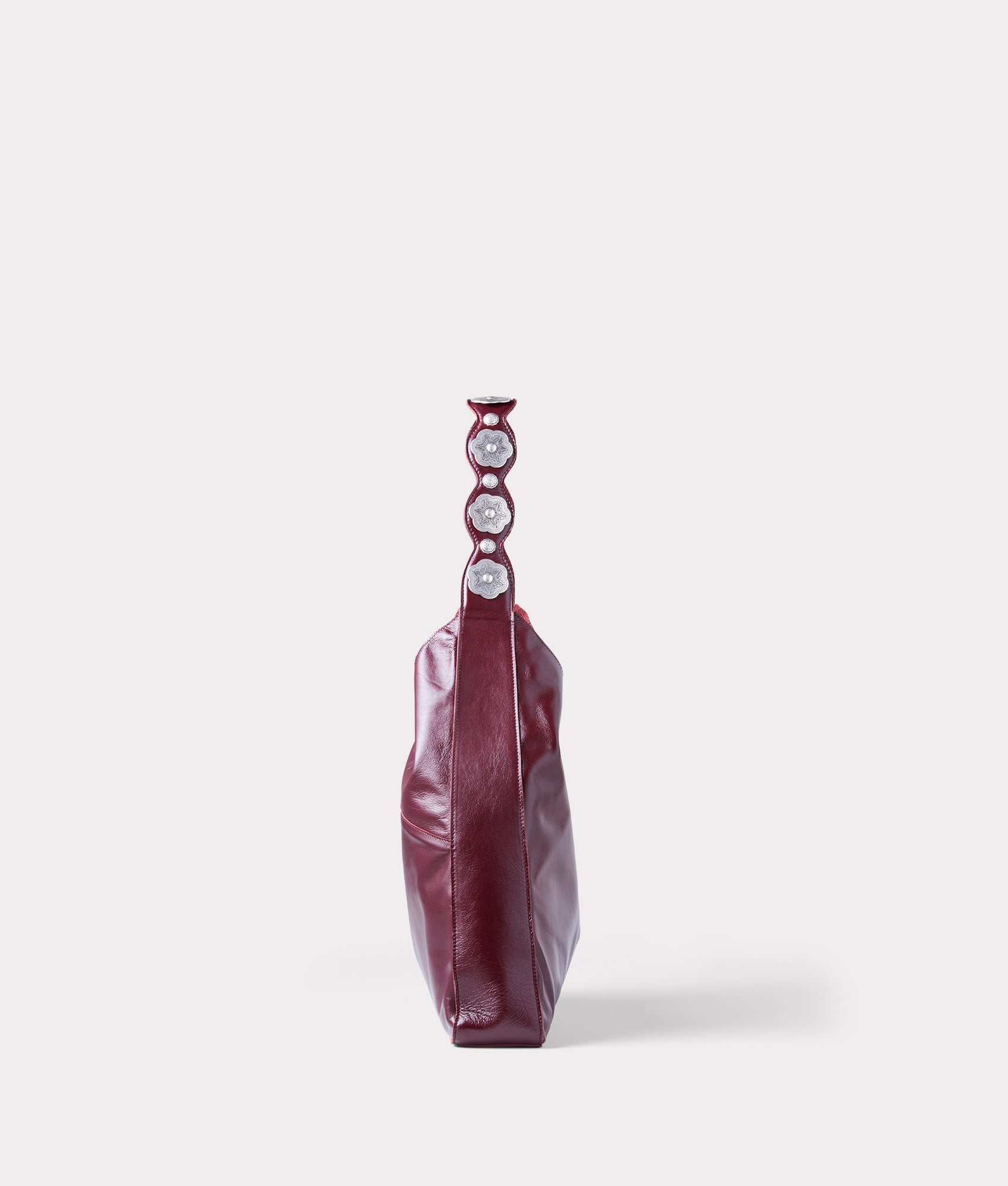 Goldie Concho Tote :: Burgundy - Image 7
