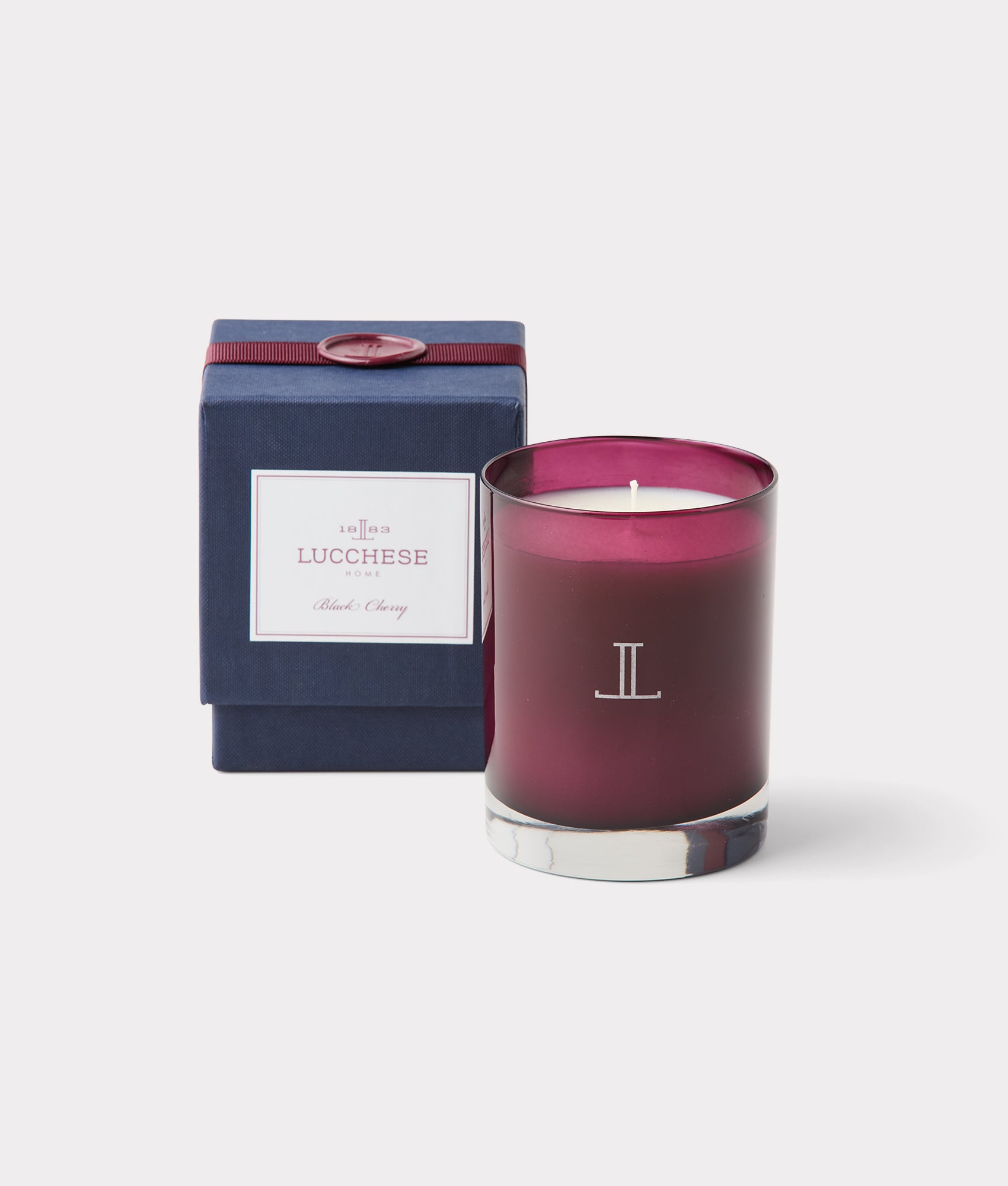Black Cherry Candle :: Black Cherry