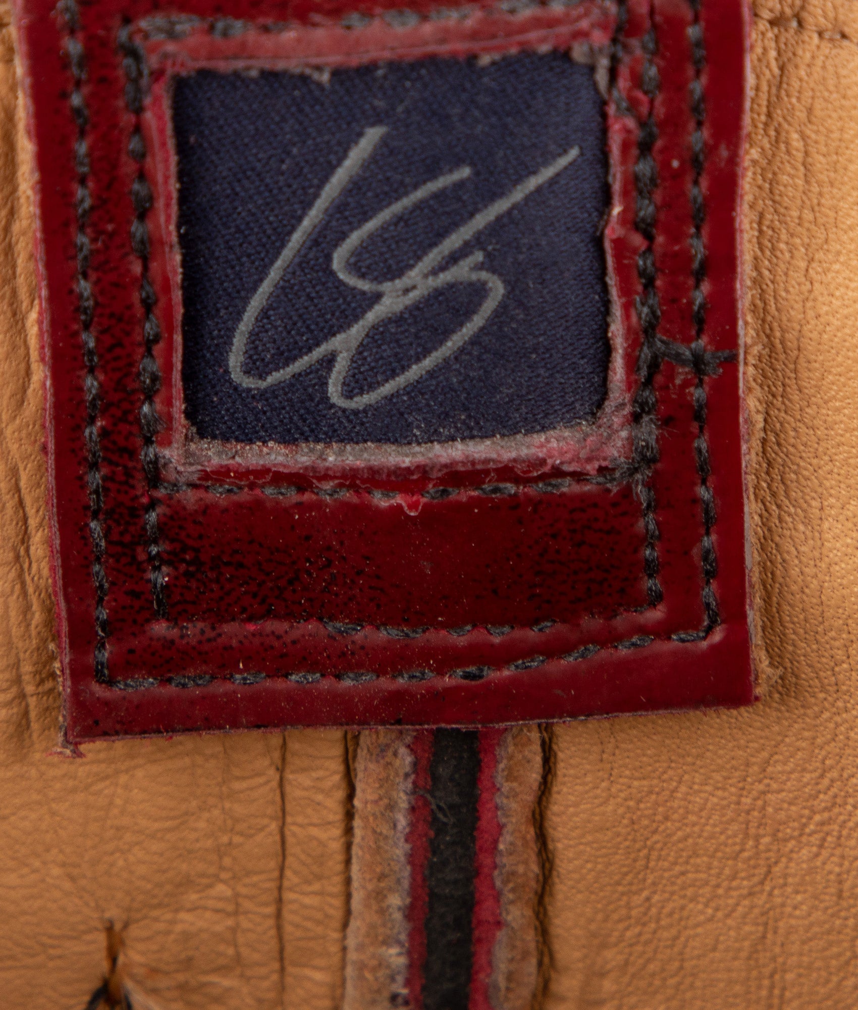 San Antonio :: Black Cherry - Image 9