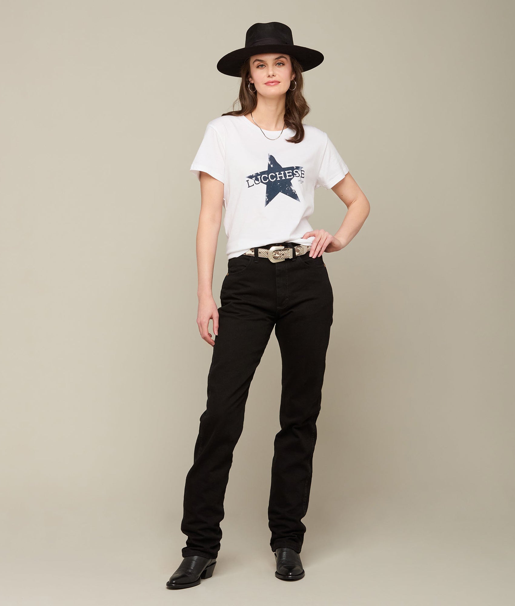 The Capitol :: Black - Image 6