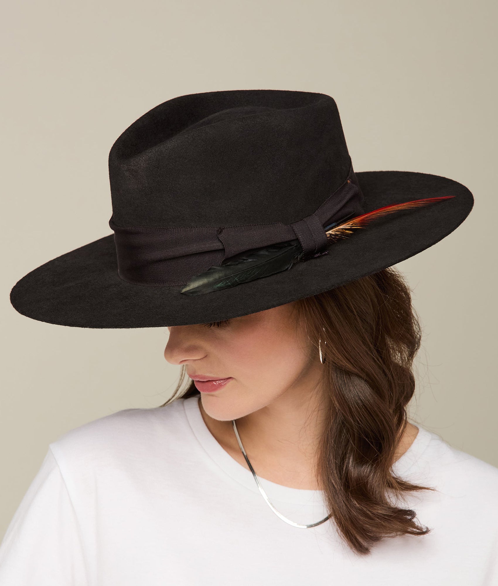 The Capitol :: Black - Image 7